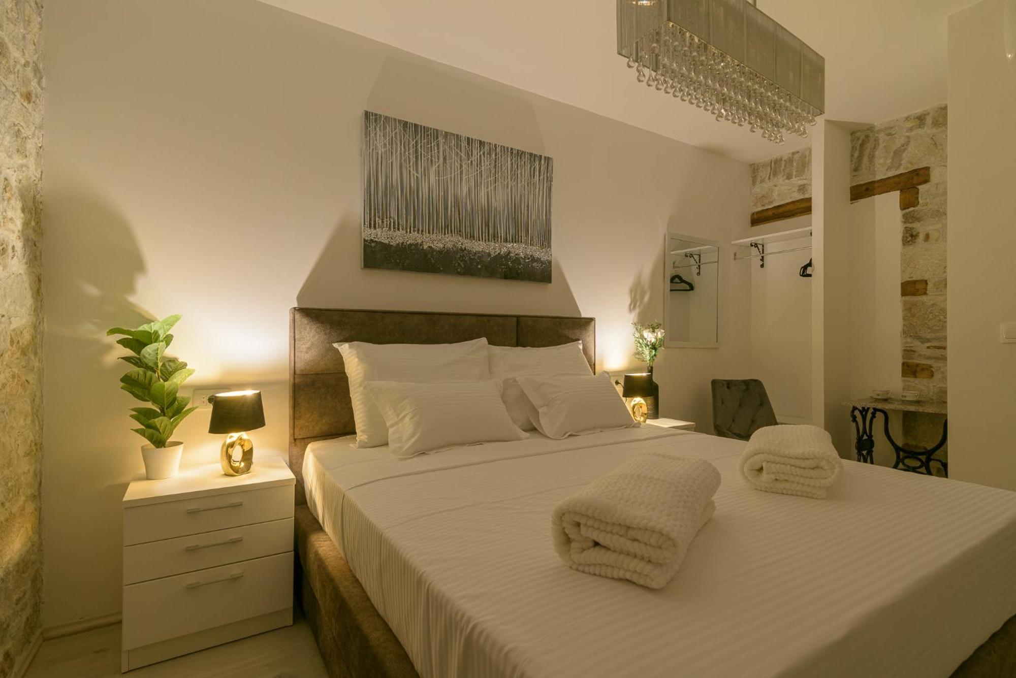Rooms Bartul Trogir Exterior photo